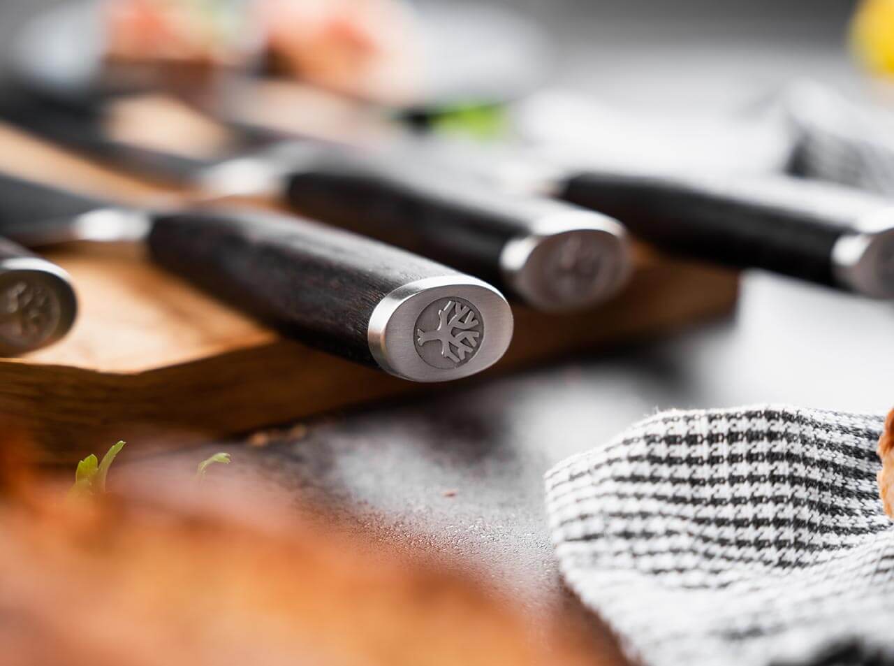 Böker Manufaktur Solingen Meisterklinge Damast Santoku
